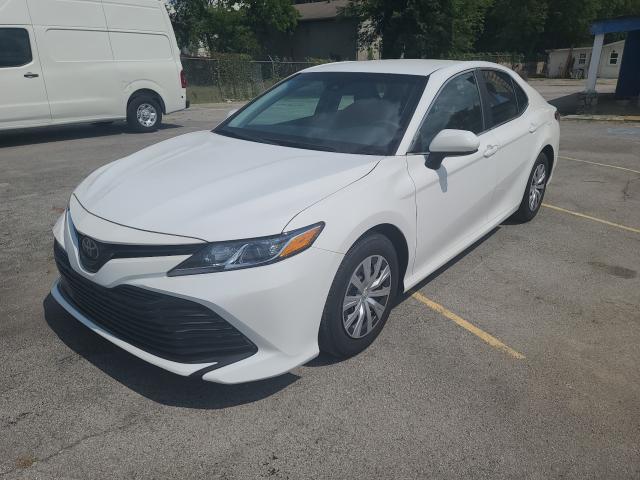 toyota camry l 2018 4t1b11hk7ju598062