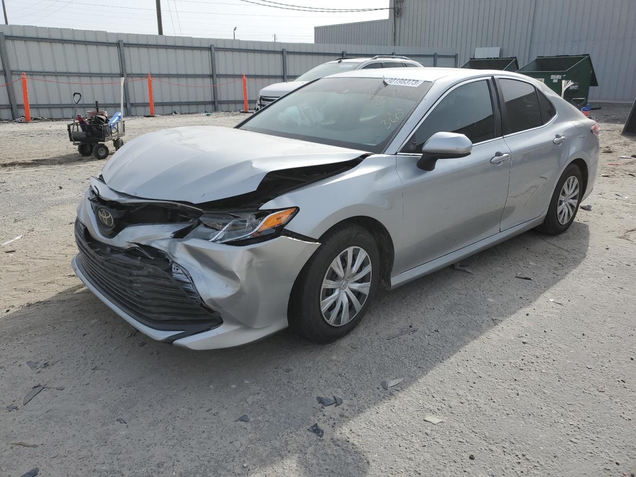 toyota camry 2018 4t1b11hk7ju645137