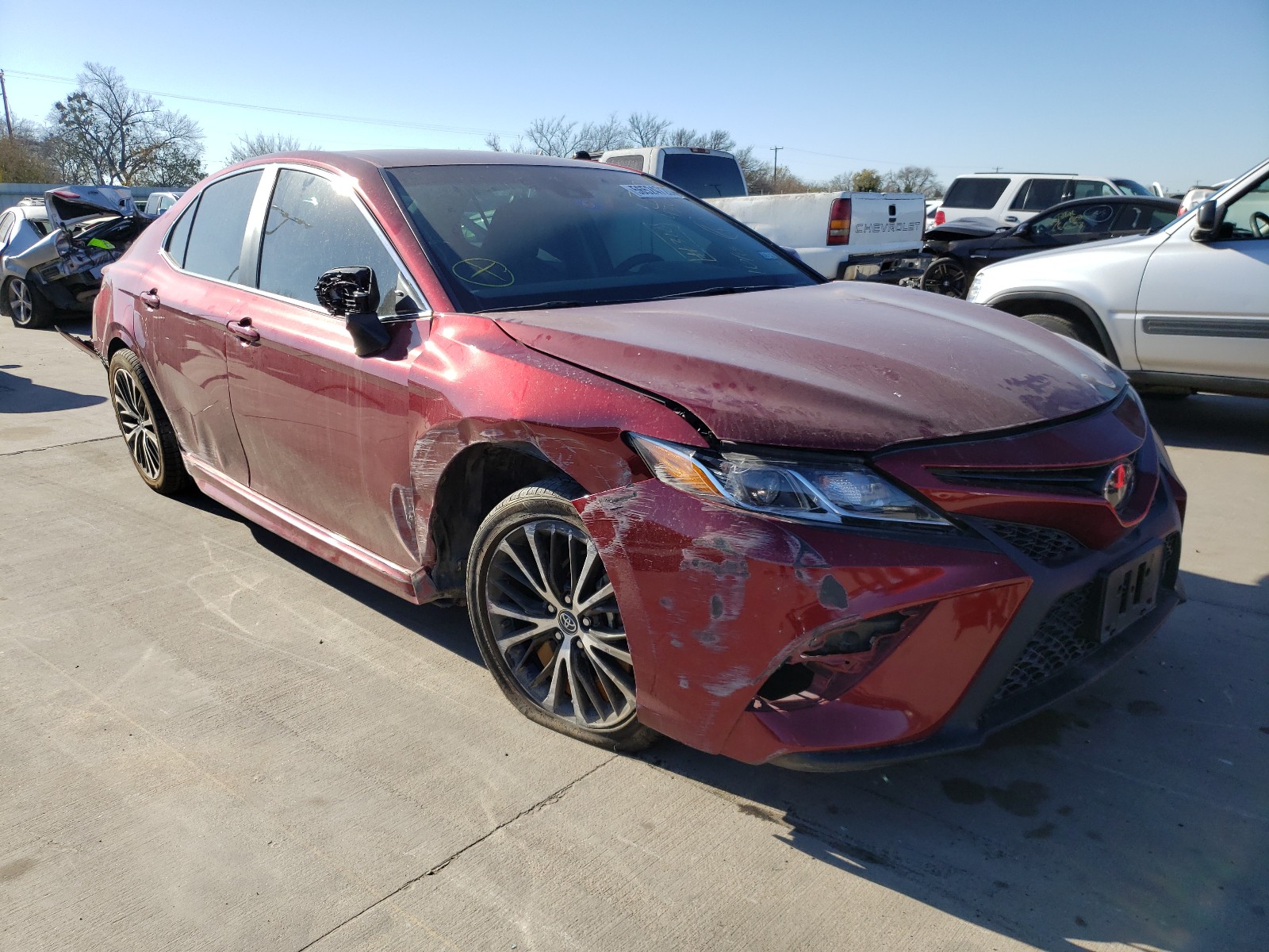 toyota camry l 2018 4t1b11hk7ju648250