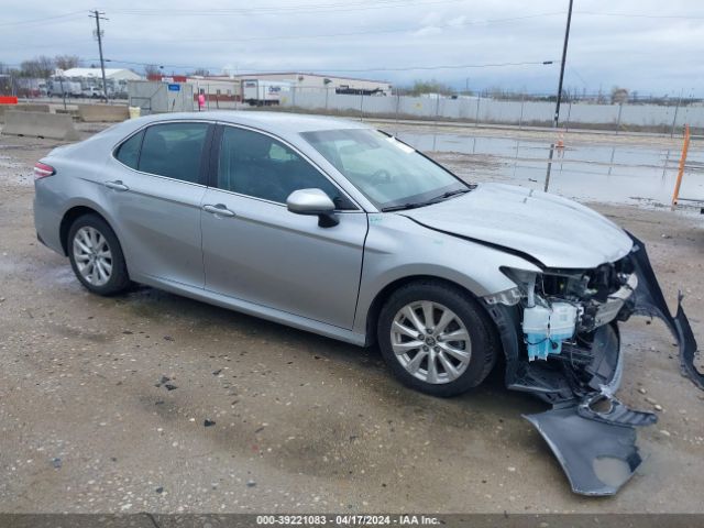 toyota camry 2018 4t1b11hk7ju652153