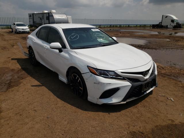 toyota camry l 2018 4t1b11hk7ju673374