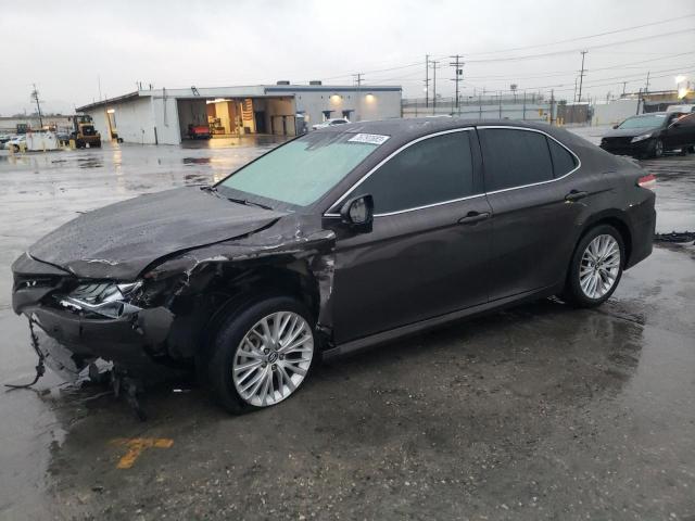 toyota camry 2018 4t1b11hk8ju041743