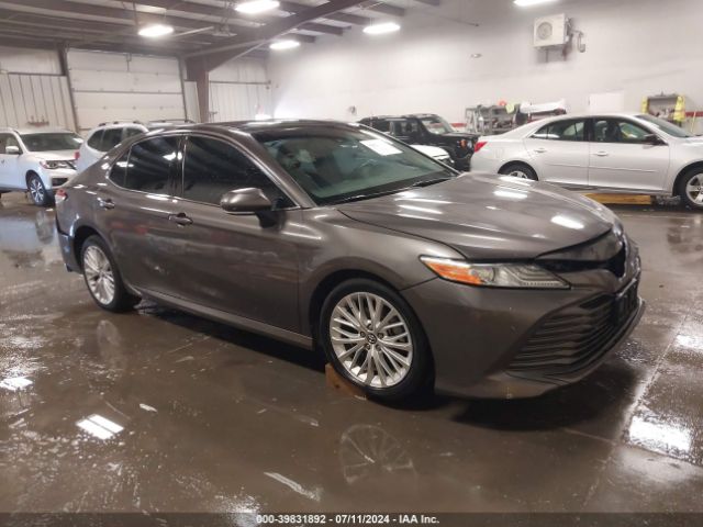 toyota camry 2018 4t1b11hk8ju043850