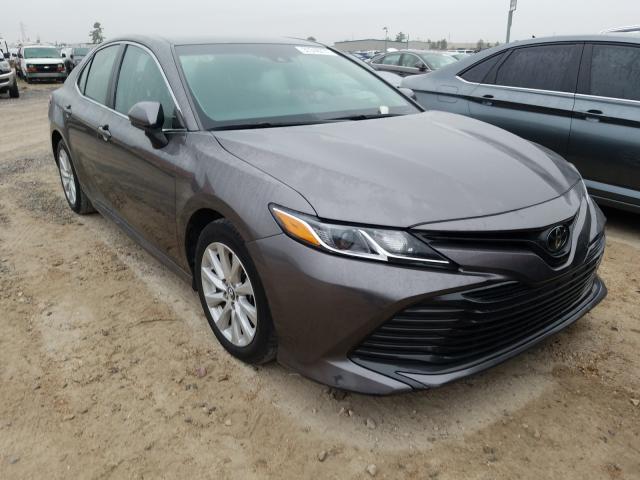 toyota camry l 2018 4t1b11hk8ju114562