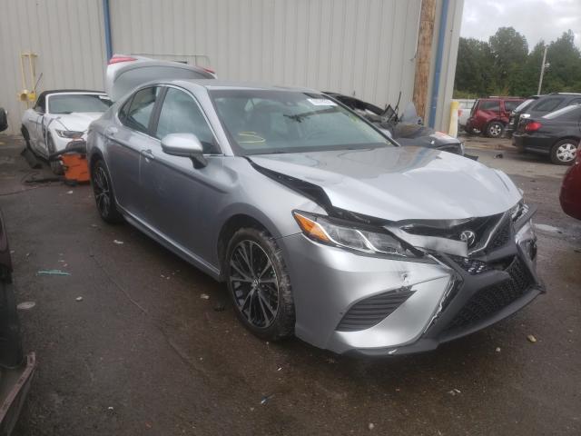 toyota camry le a 2018 4t1b11hk9ju032887