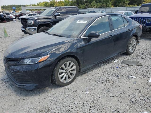 toyota camry l 2018 4t1b11hk9ju095360