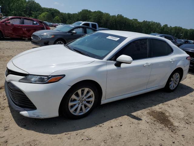 toyota camry l 2018 4t1b11hk9ju569338