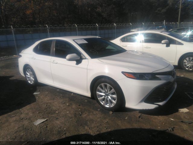 toyota camry 2018 4t1b11hkxju030341