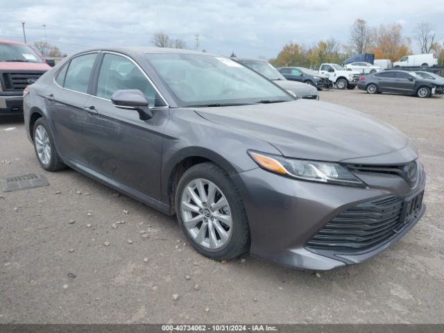 toyota camry 2018 4t1b11hkxju081757