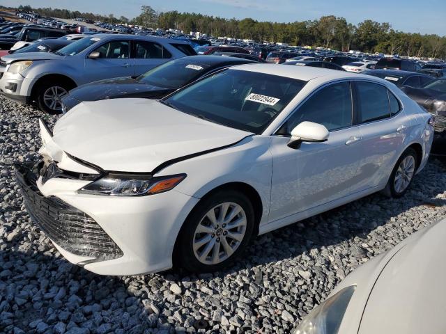 toyota camry l 2018 4t1b11hkxju102557