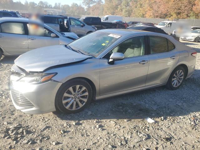 toyota camry l 2018 4t1b11hkxju115938