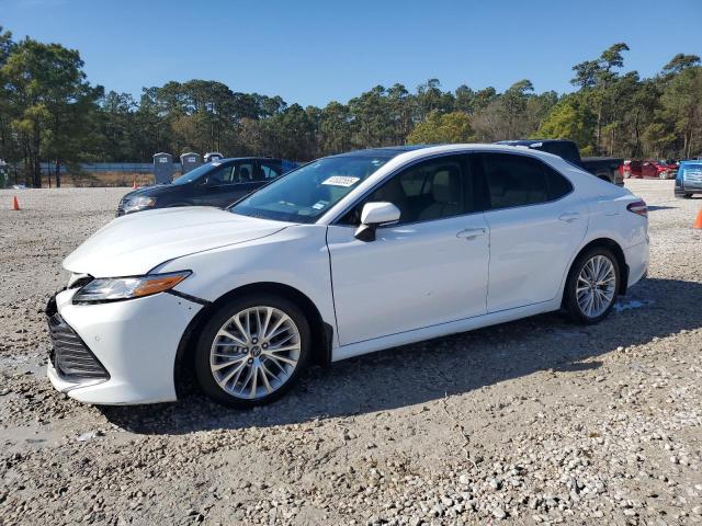 toyota camry l 2018 4t1b11hkxju145599