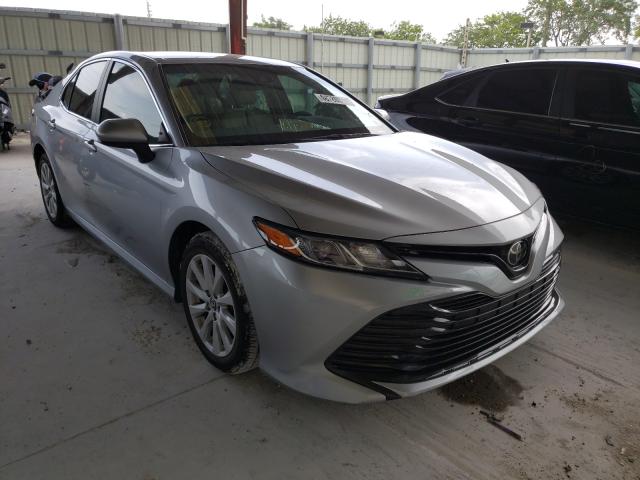 toyota camry l 2018 4t1b11hkxju612102