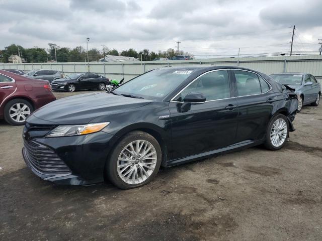 toyota camry hybr 2018 4t1b21hk3ju006105