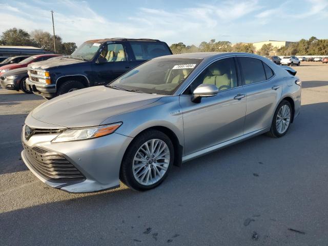 toyota camry hybr 2018 4t1b21hk5ju004615