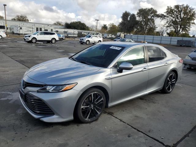 toyota camry le 2019 4t1b31hk2ku005333