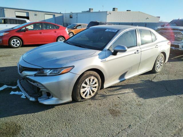 toyota camry le 2018 4t1b31hkxju003750