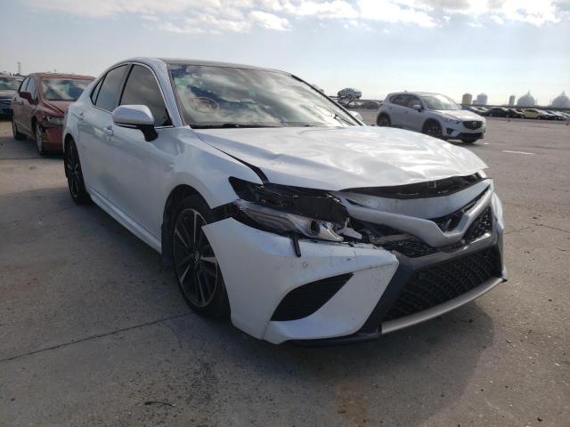 toyota camry xse 2018 4t1b61hk0ju111138