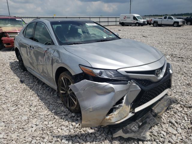 toyota camry xse 2018 4t1b61hk1ju123671