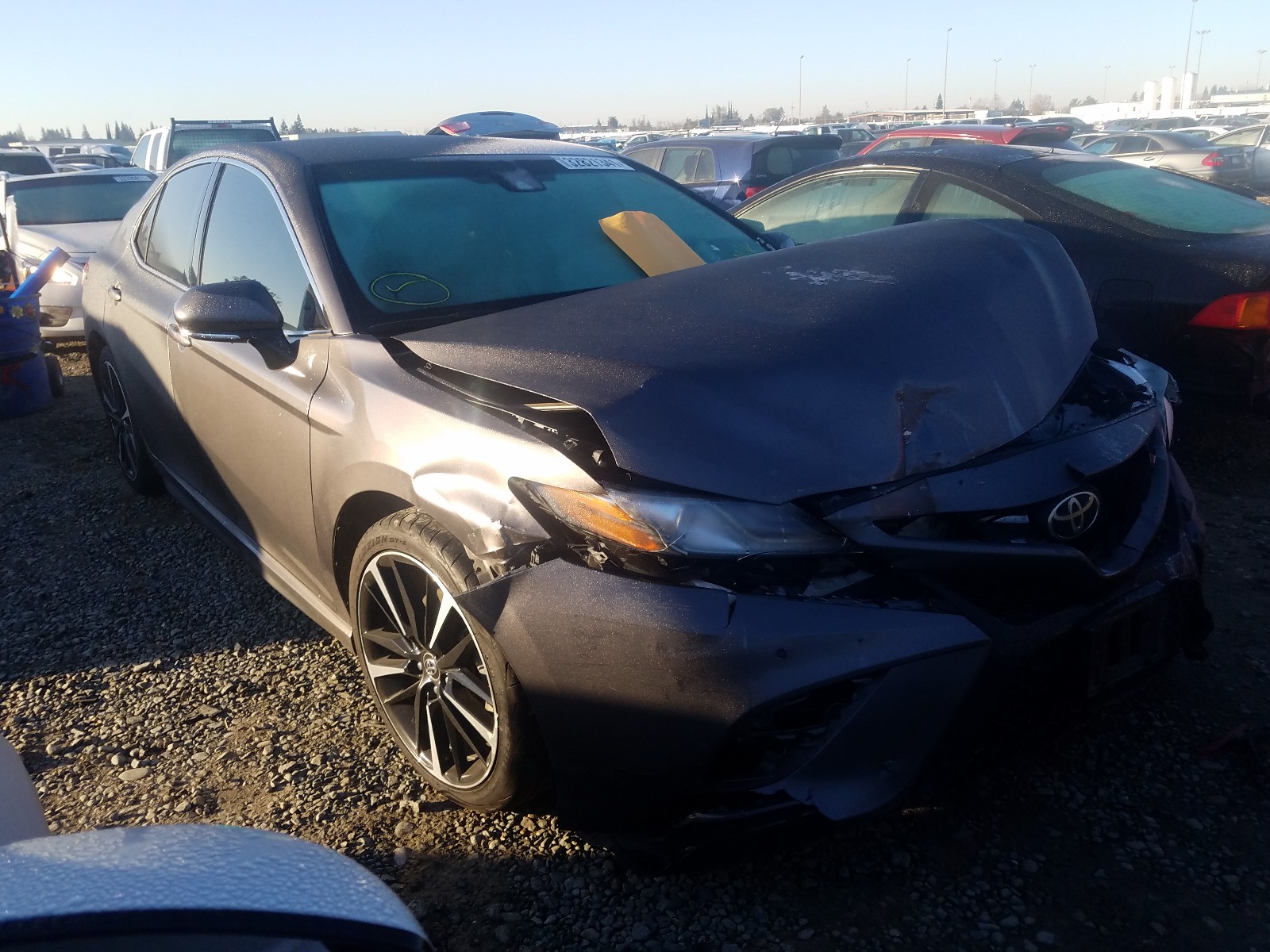 toyota camry xse 2018 4t1b61hk2ju008481