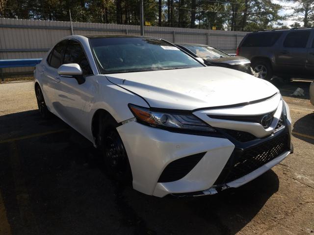 toyota camry xse 2018 4t1b61hk3ju157479