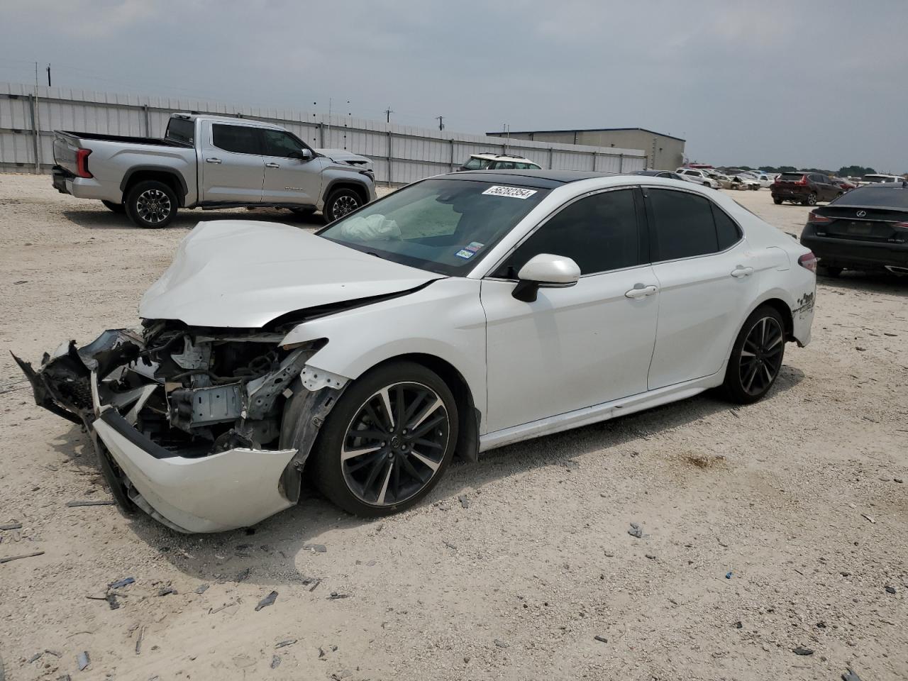 toyota camry 2018 4t1b61hk6ju083622