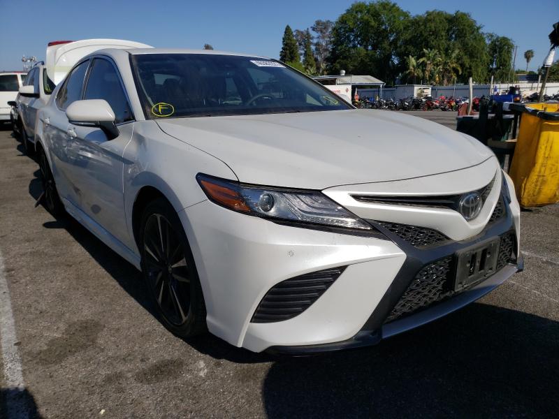 toyota camry xse 2018 4t1b61hk6ju140773