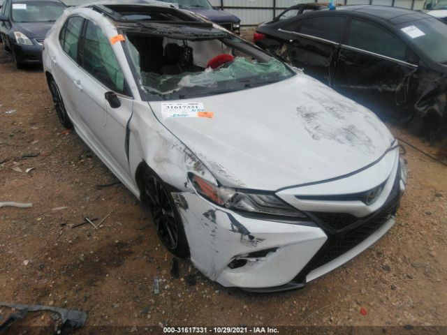 toyota camry 2018 4t1b61hk7ju071091