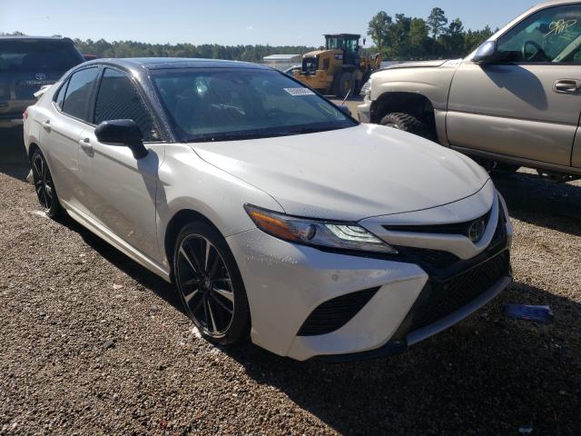 toyota camry xse 2018 4t1b61hkxju141165