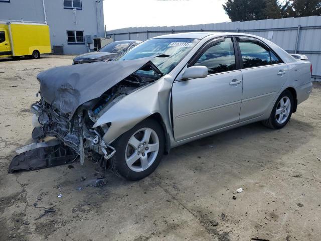 toyota camry 2004 4t1ba32k34u501495