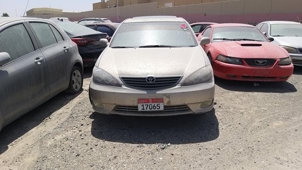 toyota camry 2005 4t1ba32k45u044665