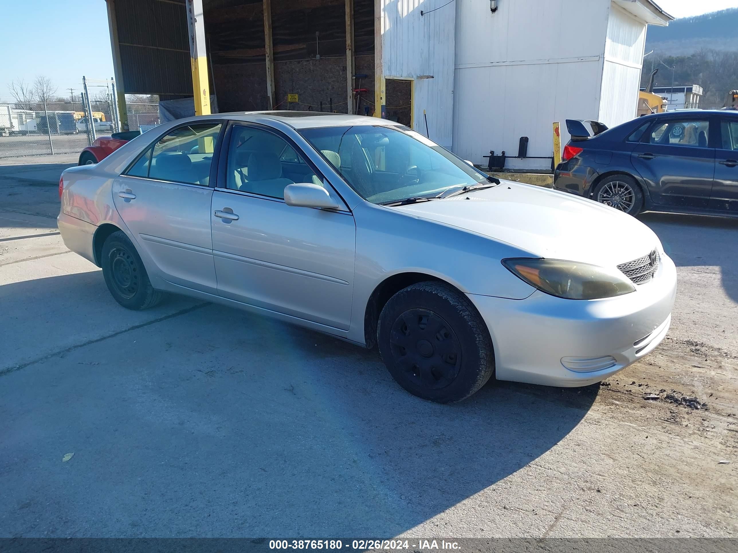 toyota camry 2004 4t1be30k04u260762