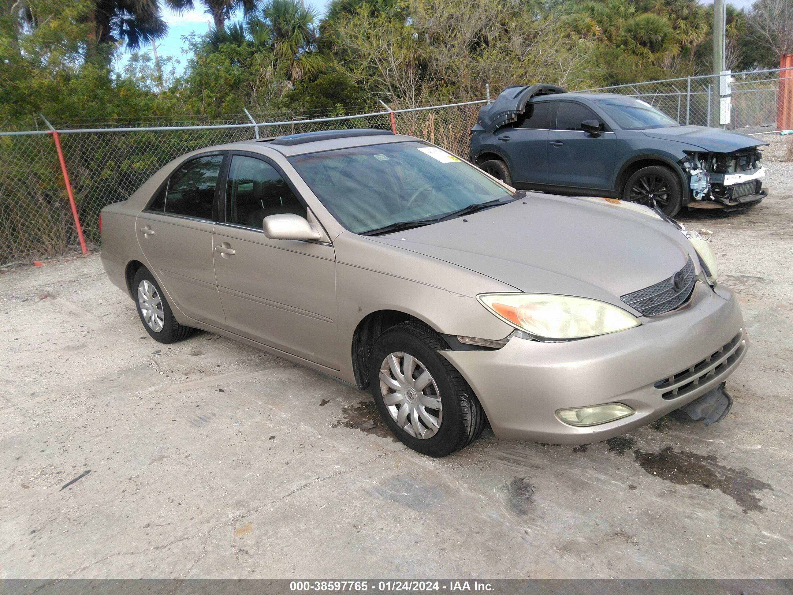 toyota camry 2004 4t1be30k04u815595