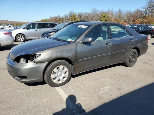 toyota camry le 2003 4t1be30k13u738749