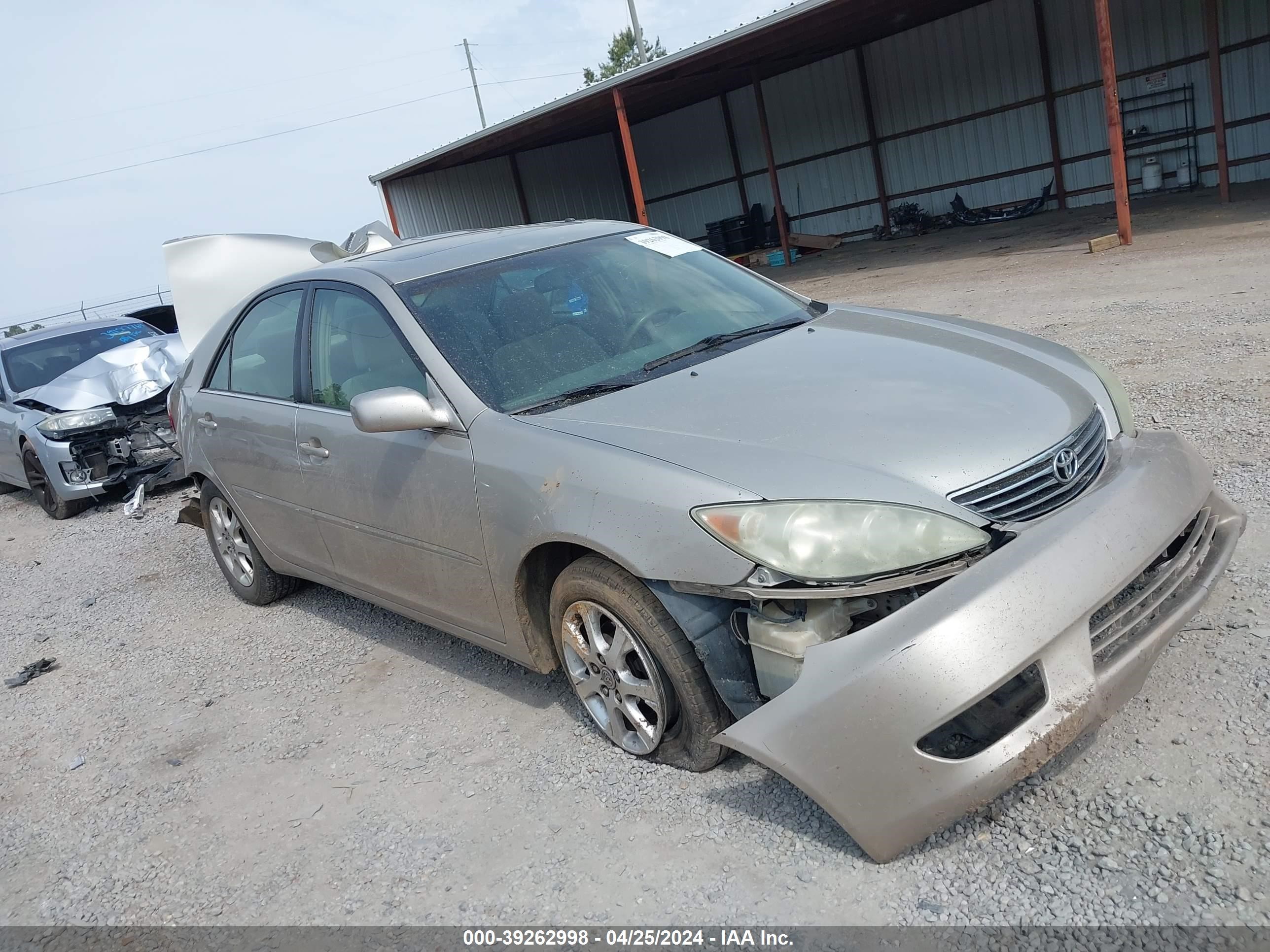 toyota camry 2005 4t1be30k25u612385