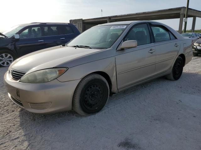 toyota camry 2005 4t1be30k35u565111