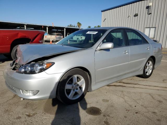 toyota camry le 2005 4t1be30k35u981336