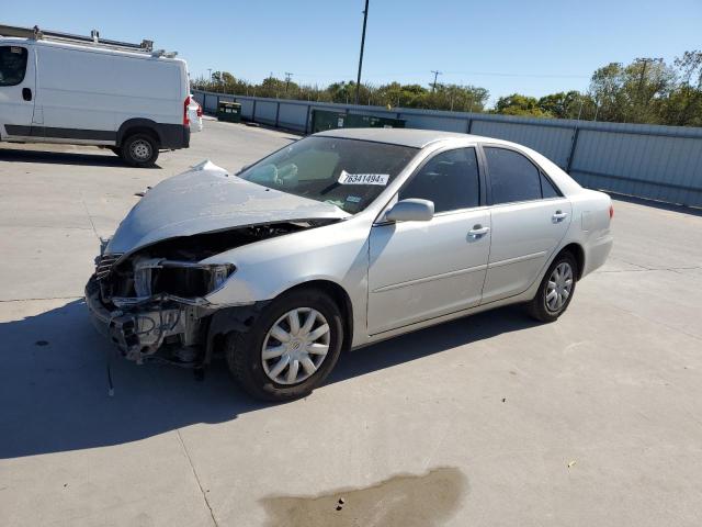 toyota camry le 2005 4t1be30k45u521263