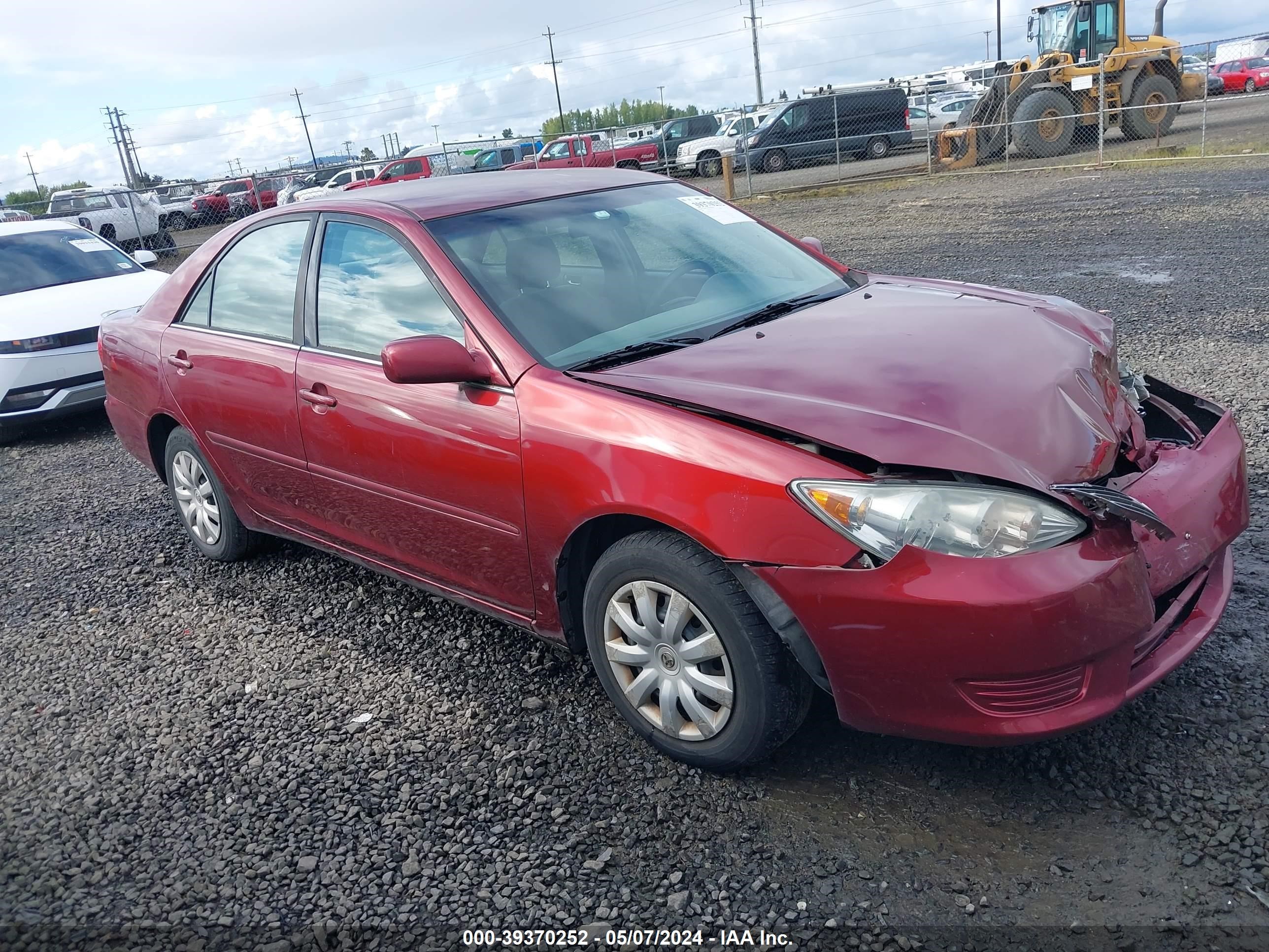 toyota camry 2005 4t1be30k55u411743