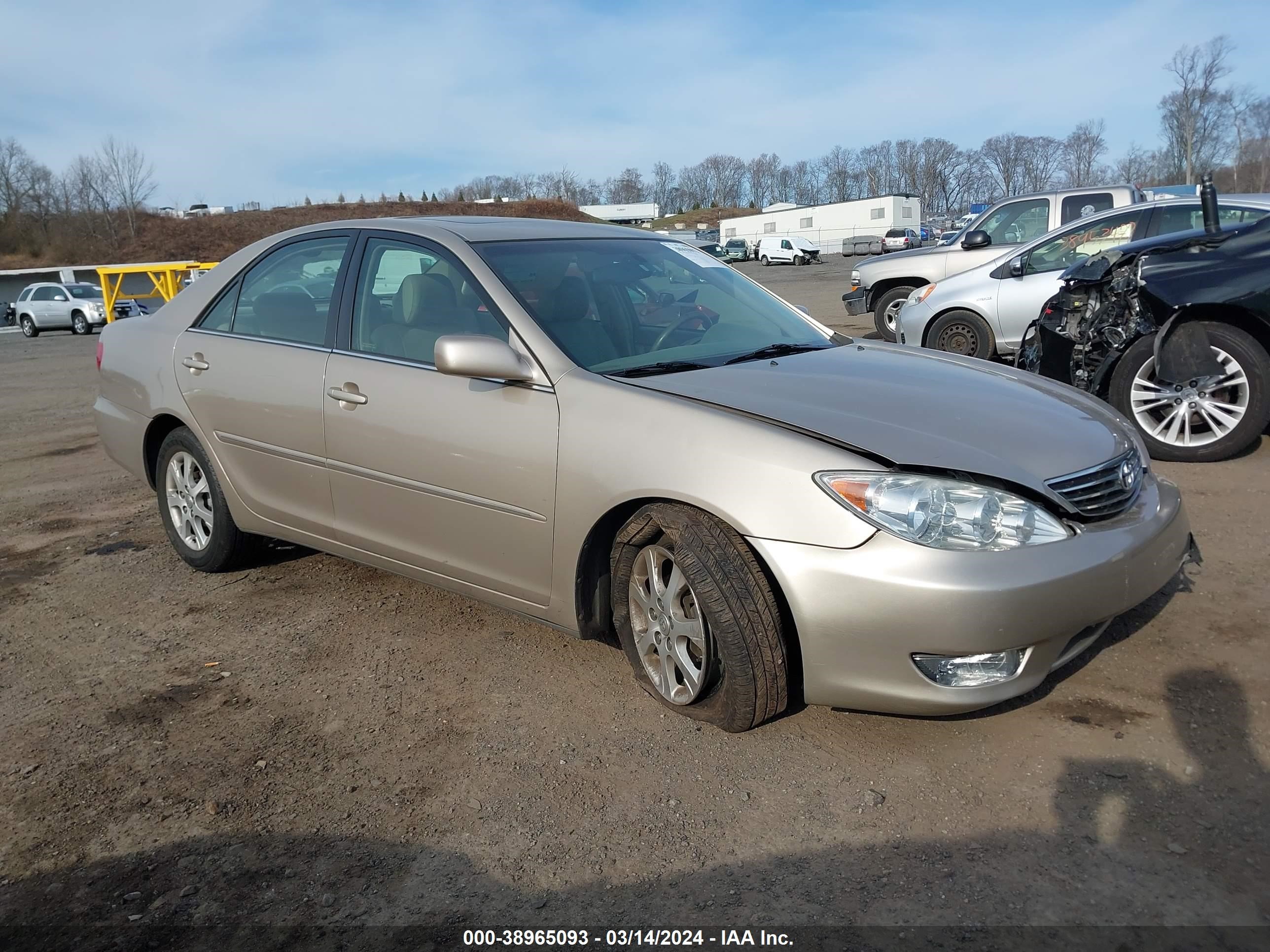 toyota camry 2005 4t1be30k55u994279