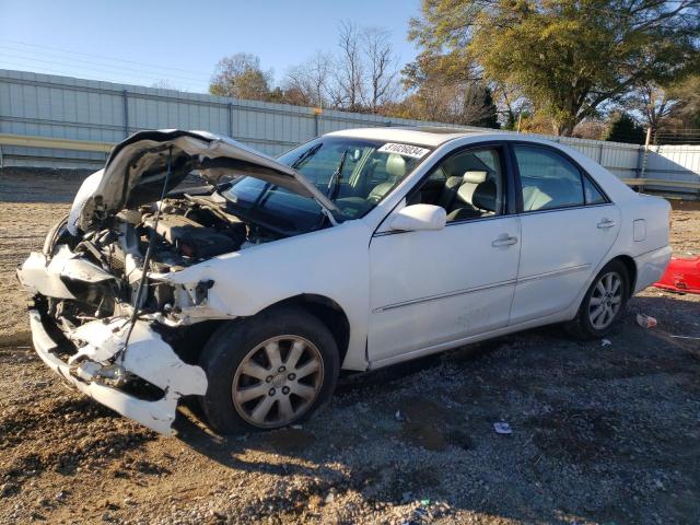 toyota camry le 2004 4t1be30k64u277646