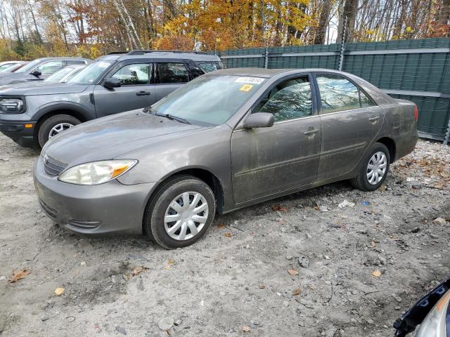 toyota camry le 2004 4t1be30k64u813527