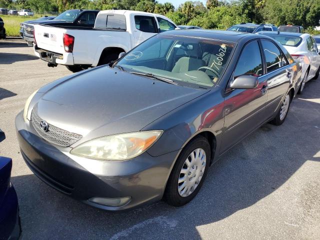 toyota camry le 2004 4t1be30k74u828201