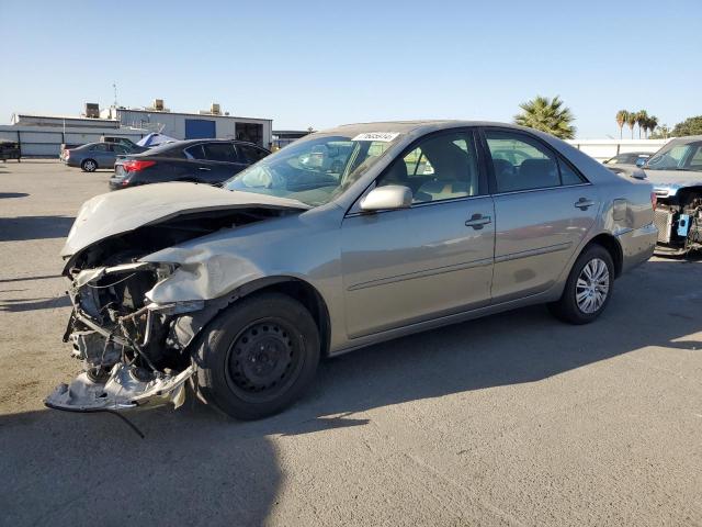 toyota camry le 2005 4t1be30k85u581353