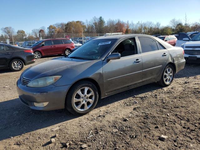 toyota camry le 2005 4t1be30k85u606316