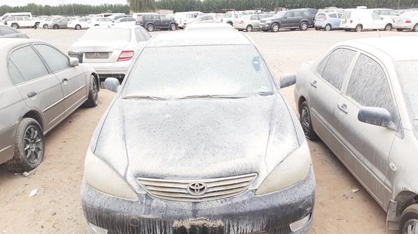 toyota camry 2005 4t1be30k95u025326