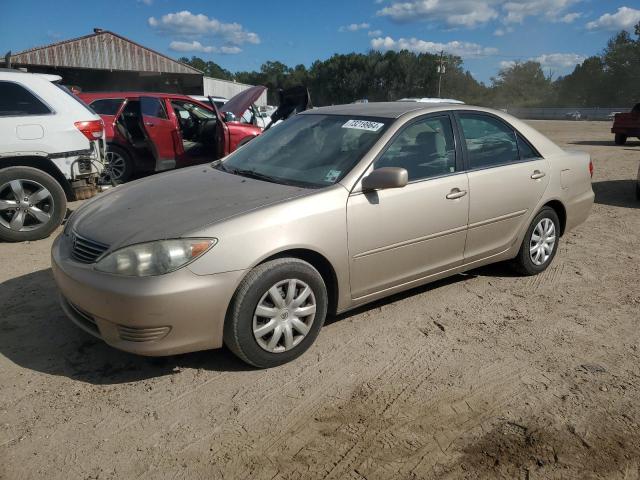 toyota camry le 2005 4t1be30k95u584973