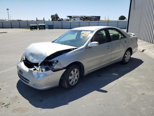 toyota camry le 2003 4t1be30kx3u747465