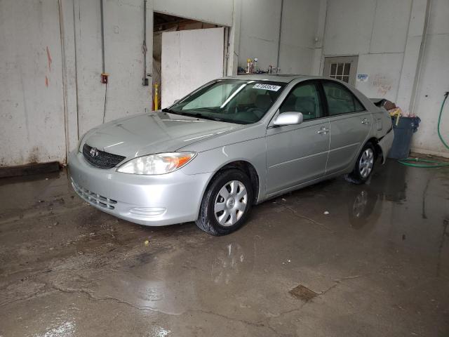 toyota camry 2004 4t1be32k04u274352