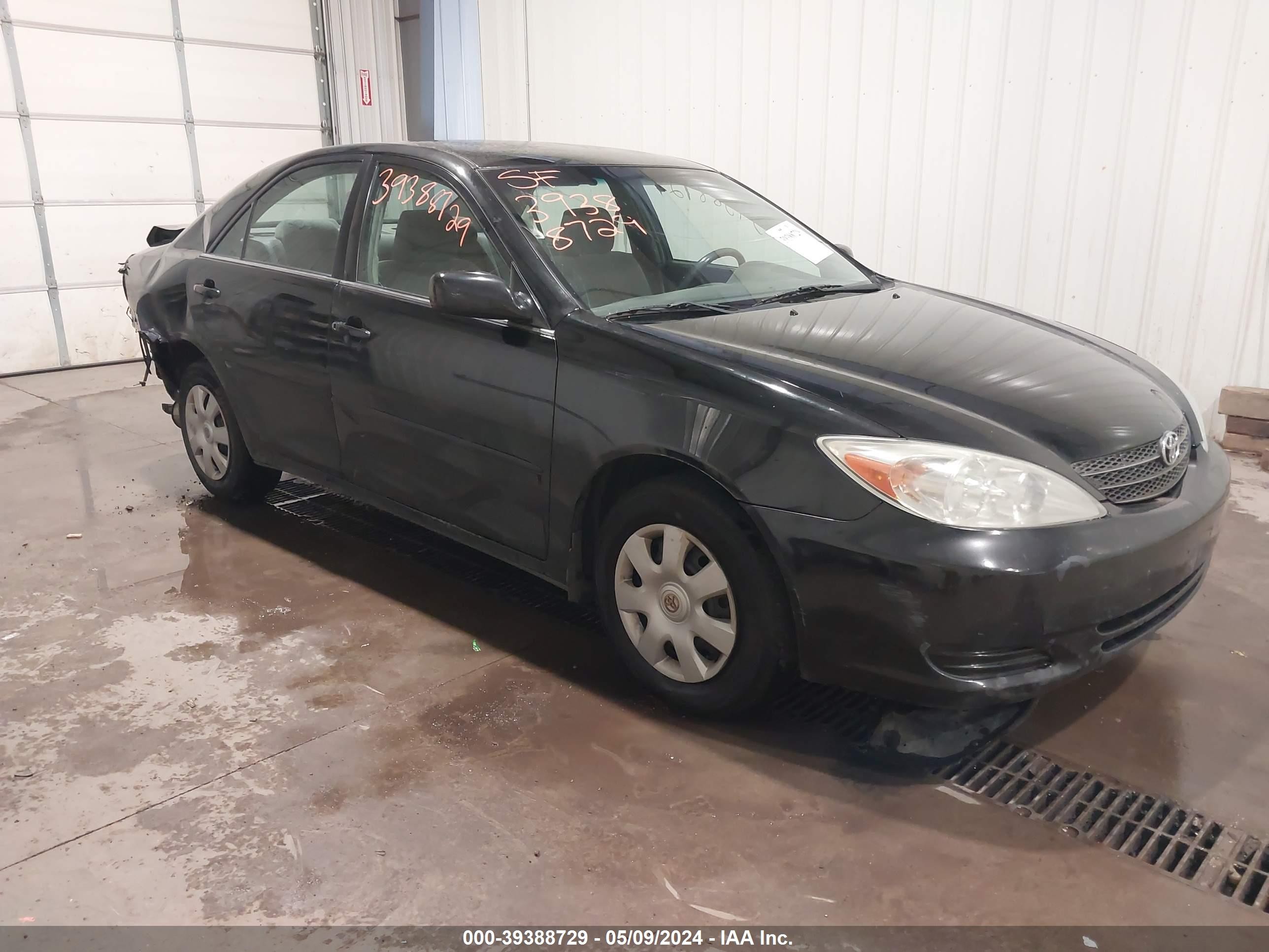 toyota camry 2004 4t1be32k04u365086